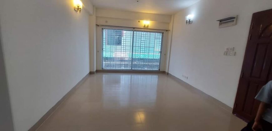 2250 sqft 3 Bedroom Family Luxury Apartment block g Flat available from September /Octorber 2024.Rent 31k, Service Charge 7k