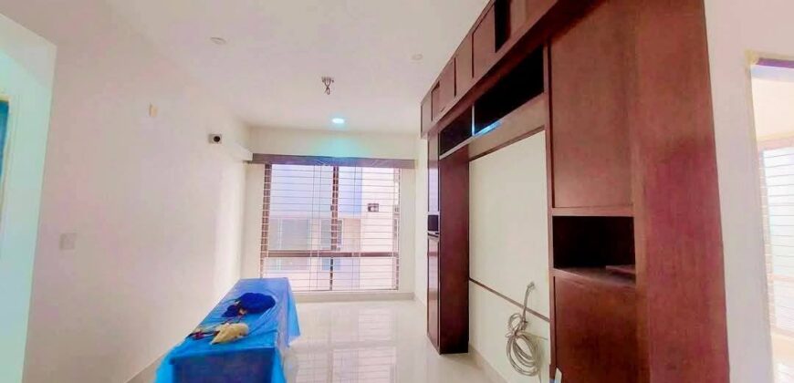 2000 Sqft 4 Bedroom Family  Apartment For Rent Bashundhara R/A