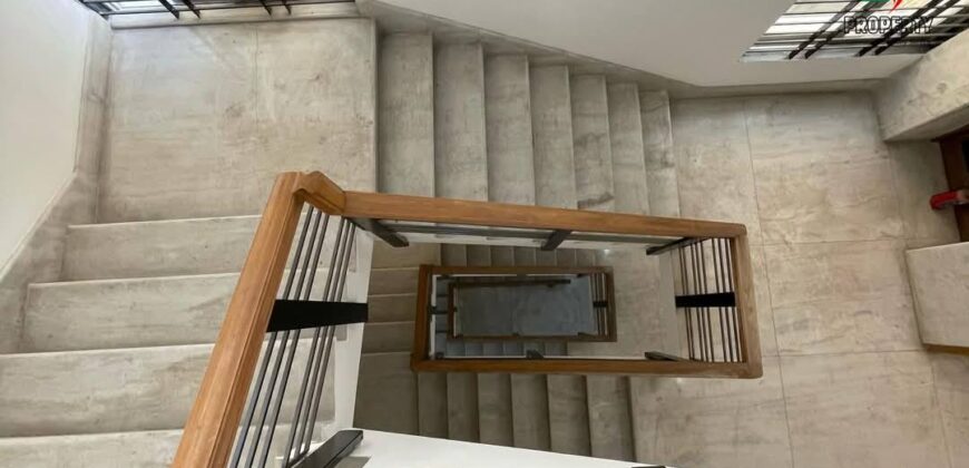 Nikunja 1 6000 Sqft Luxury Triplex Full Building For Rent