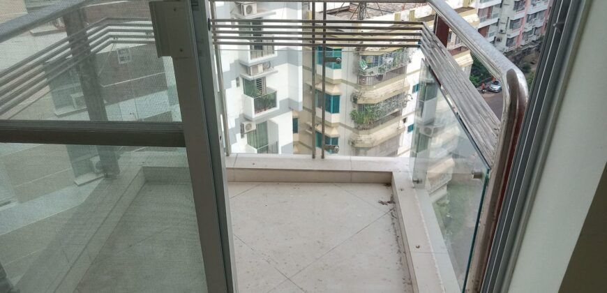 Bashundhara R/A 2250 SF  3 bedroom  Family  Apartment for Rent