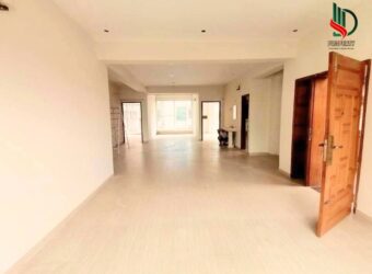 Bashundhara R/A 2000 sqft 3Bed Flat For Rent  block G