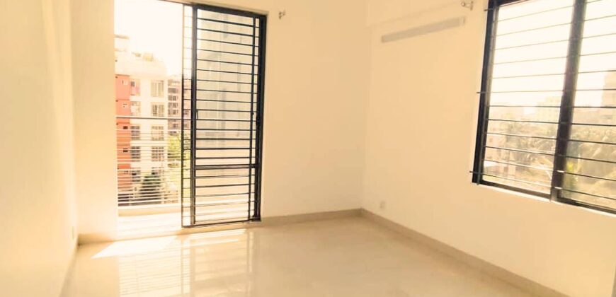 Bashundhara R/A 4 Bedroom luxury Family Apartment For Rent