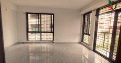 4 Bedroom 2400 Sqft luxury  Fully New Interior Flat For Rent block j