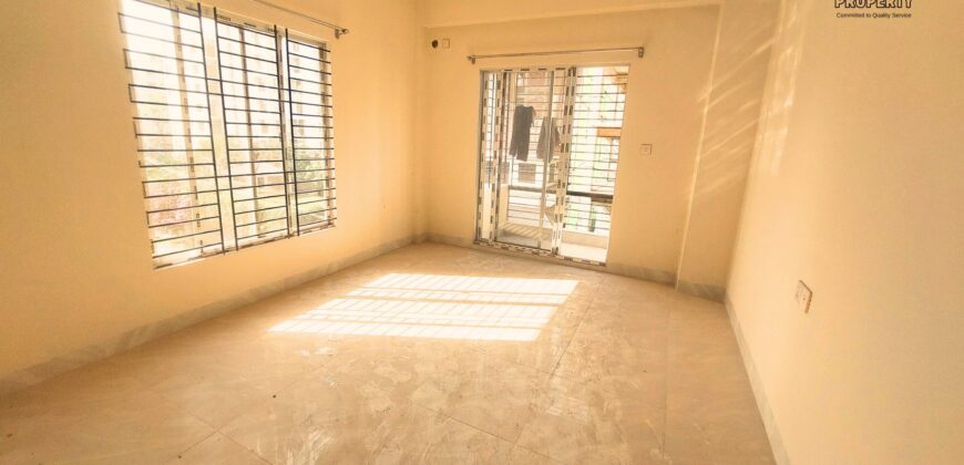 Bashundhara R/A 4 Bedroom luxury Family New Flat For Rent