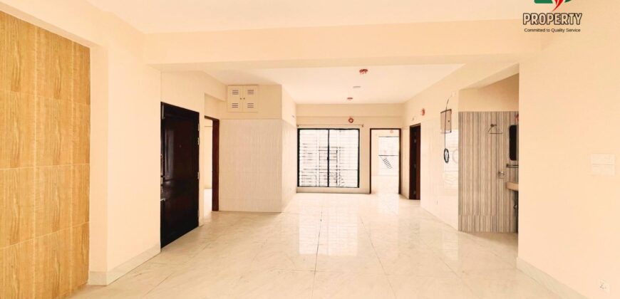 Bashundhara R/A 3Bed/4 Bath Flat For Rent #southfacing