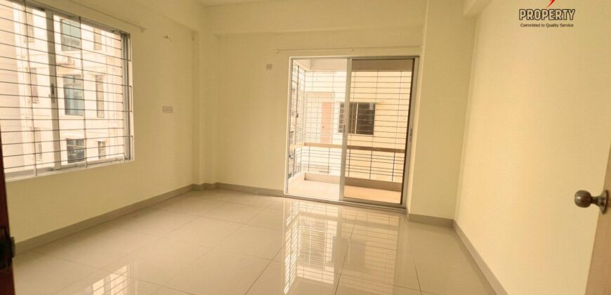 Bashundhara R/A2400 SF 3-bedroom Family New interior Apartment for Rent