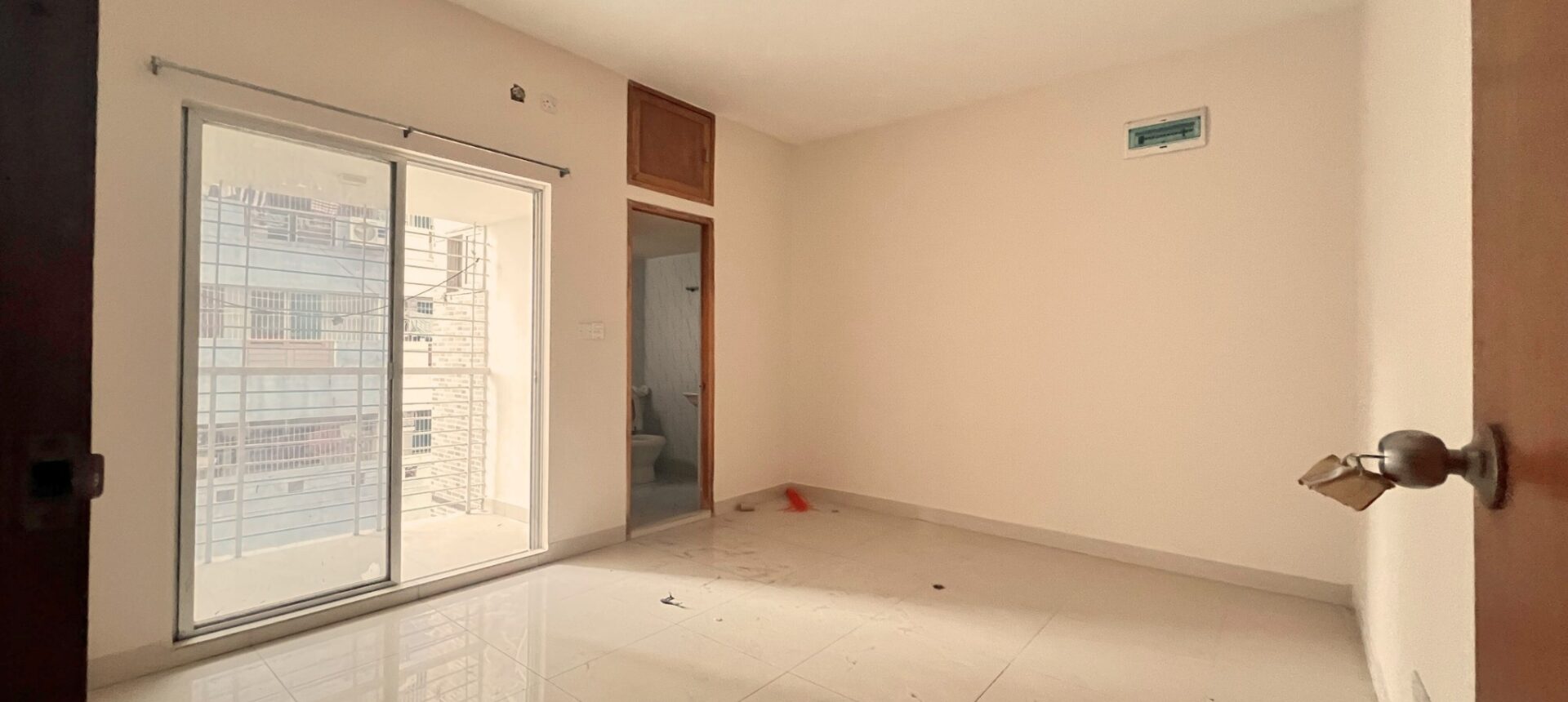 Bashundhara R/A 1650Sqft  3Bed/4 Bath Flat For Rent