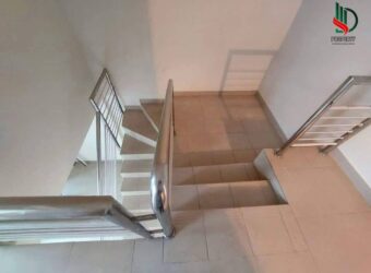1250 Sft Office Space For Rent at Kuril Kazi bari (in Front of Main Road)