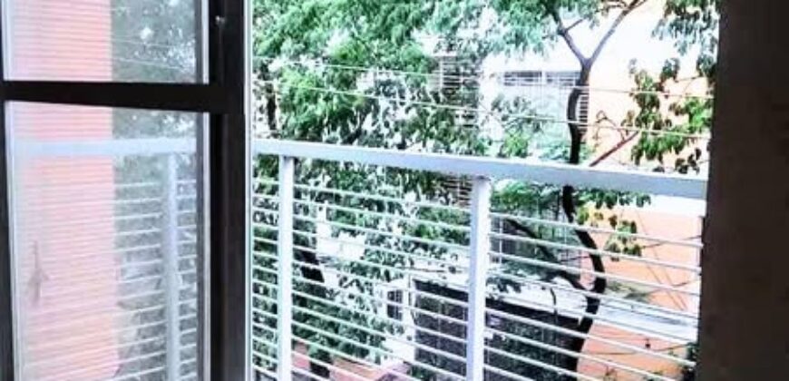 3 bedroom 1500 Sqft Family Southfacing Apartment for Rent BashundharaRA block g