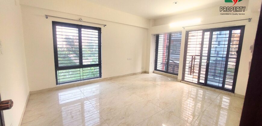 2500 Sqft Luxury 3 Bedroom Fully New Apartment For Rent BashundharaRA