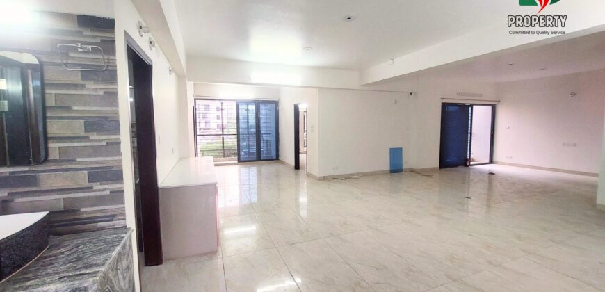 2500 Sqft Luxury 3 Bedroom Fully New Apartment For Rent BashundharaRA