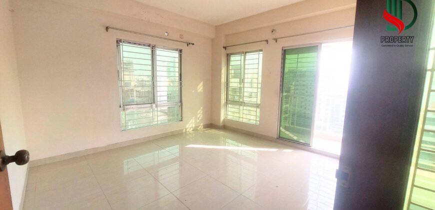 4 Bedroom 2000 Sqft Family Apartment For Rent BashundharaRA block i