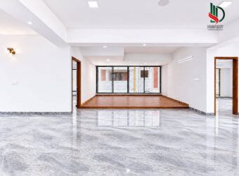 𝟮𝟭𝟱𝟬 𝗦𝗤𝗙𝗧 | 𝟯 𝗕𝗘𝗗 Luxury South Facing Brand New Family Apartment For Rent Bashundhara R/A, Block-K